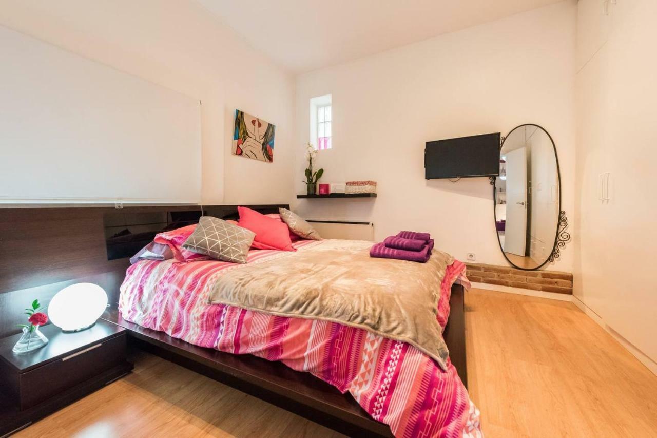 Apartamento En Calle Tres Peces Madrid Eksteriør bilde