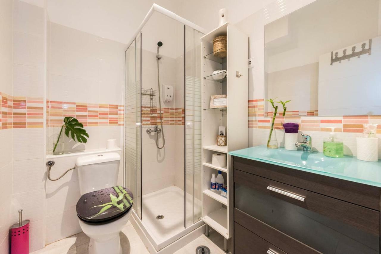 Apartamento En Calle Tres Peces Madrid Eksteriør bilde
